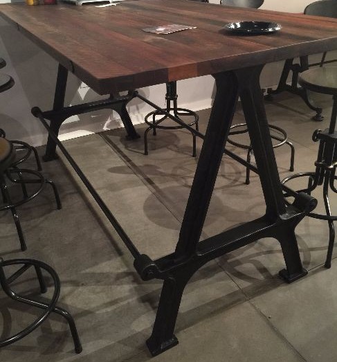 Nuevo Kosen Dining Table