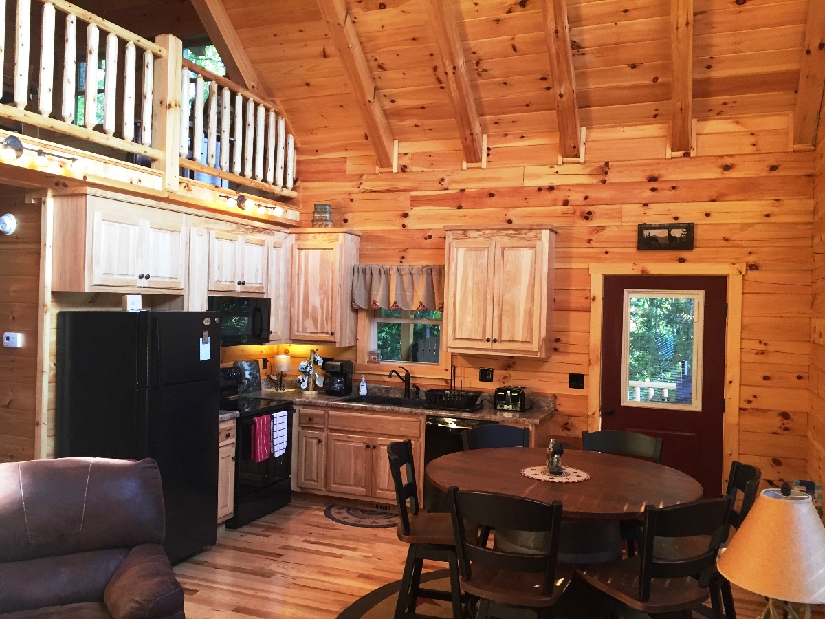 High Bridge Lodge and Cabins – Farmville