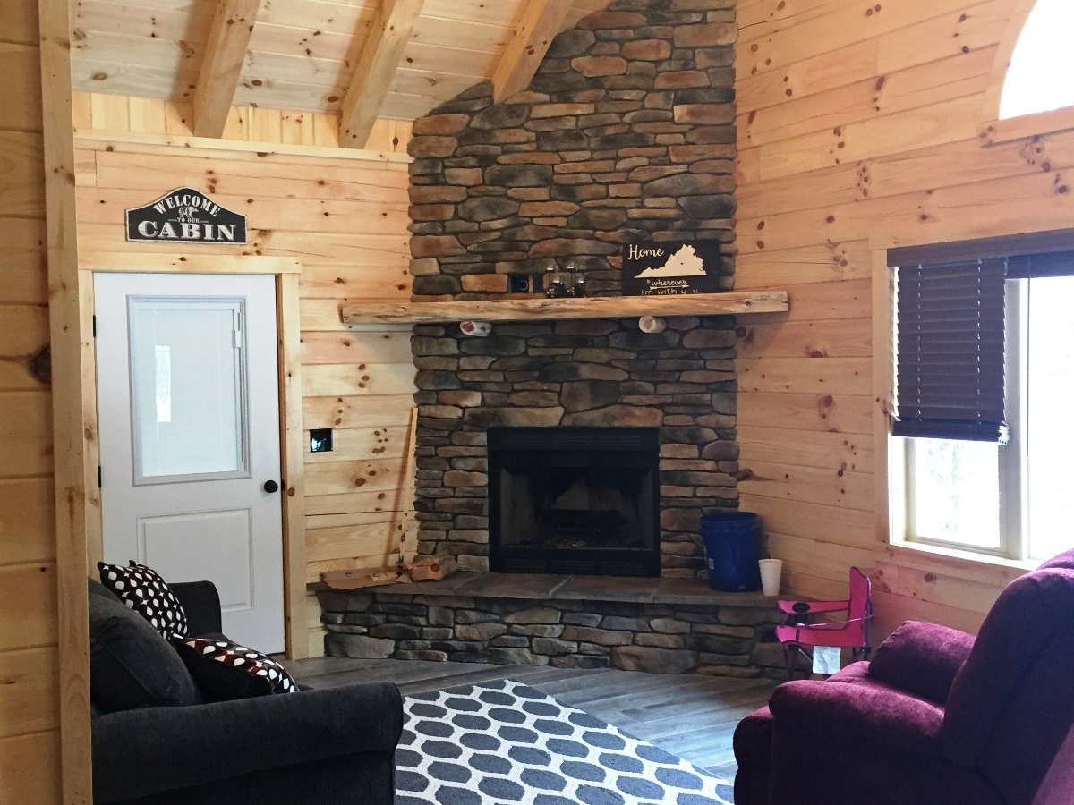 High Bridge Lodge and Cabins – Farmville